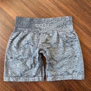 NVGTN grey speckled mid rise shorts